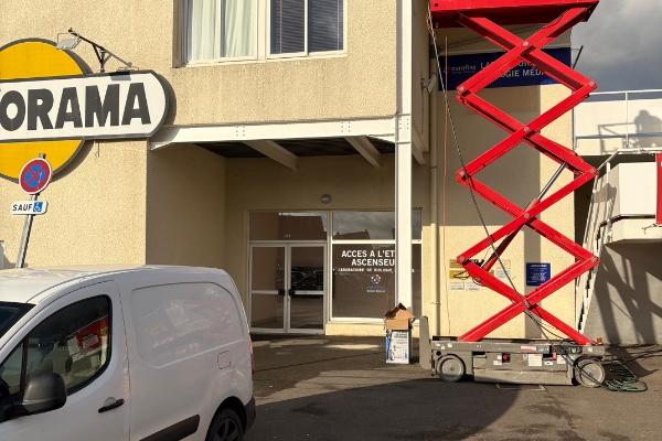Intervention de dépigeonnage dans une copropriété à Montigny-le-bretonneux